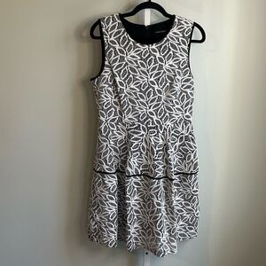 Ivanka Trump Black White Crochet Pattern Fit n Flare Dress